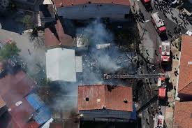 Ümraniye Kazım Karabekir Mahallesi’nde bulunan hurdalık alanda çıkan yangın, itfaiye